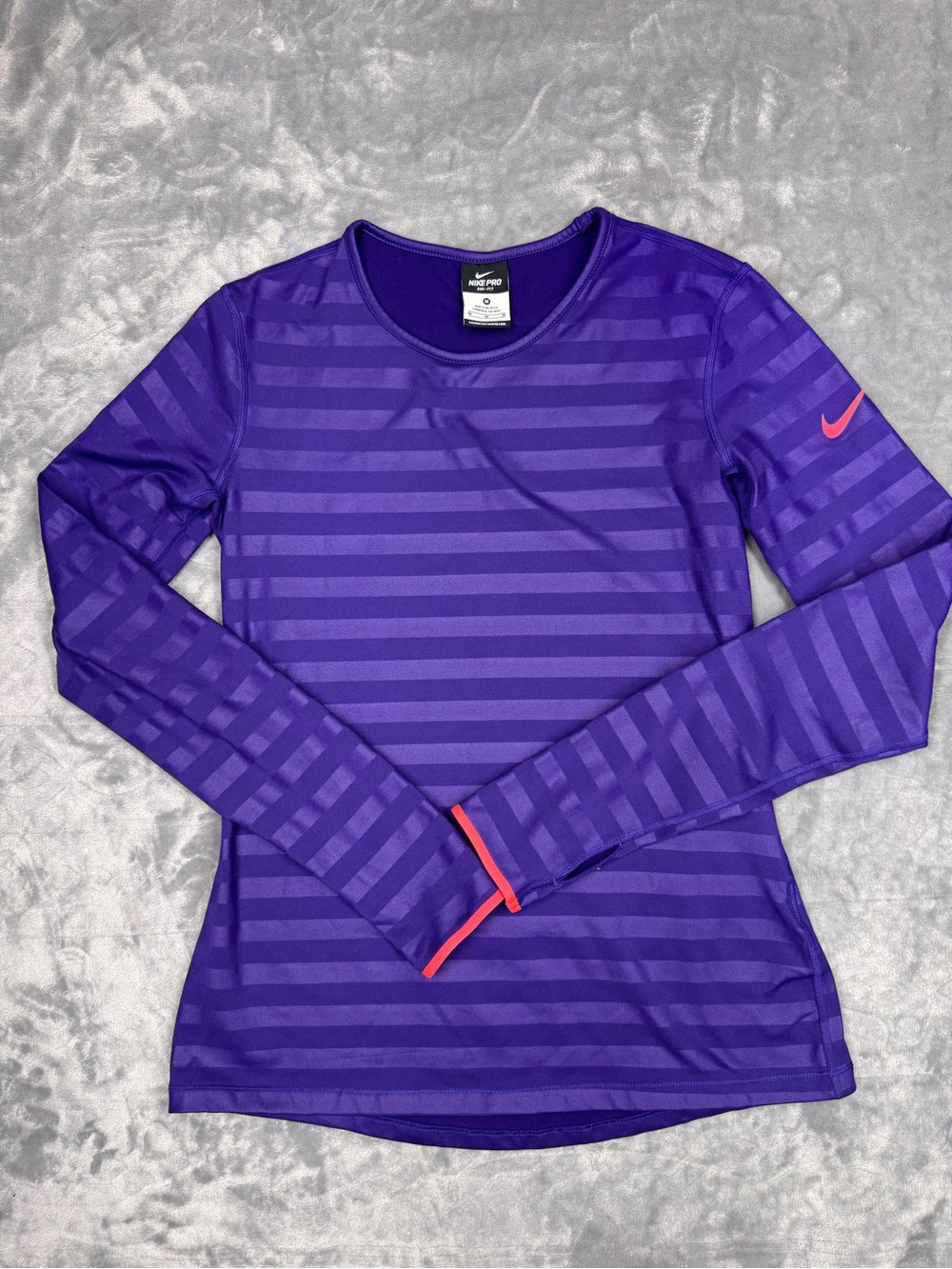 Nike Pro Dri Fit Women's Purple Striped Long-Sleeve Performance Top